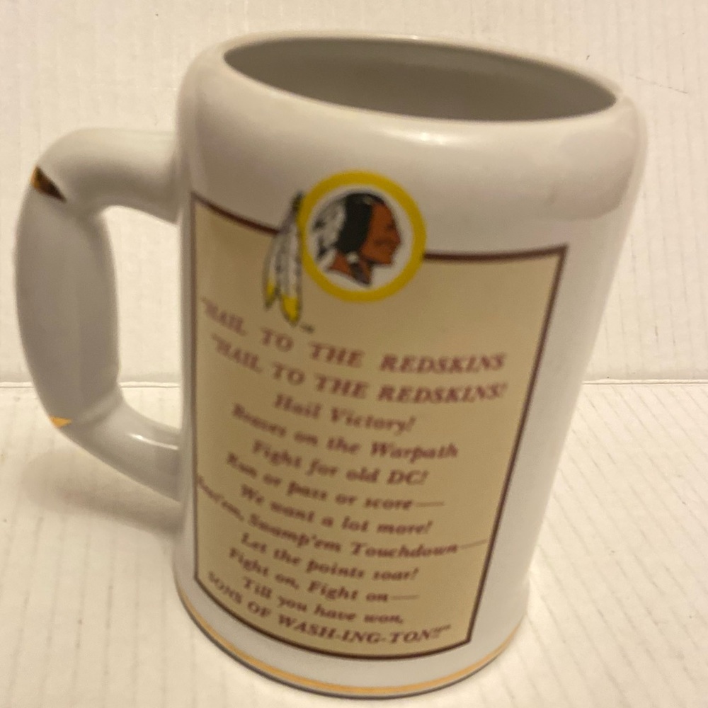 Washington Redskins Vintage Rare White Logo Mug With Team Song & Football Handle - Picture 3 of 5